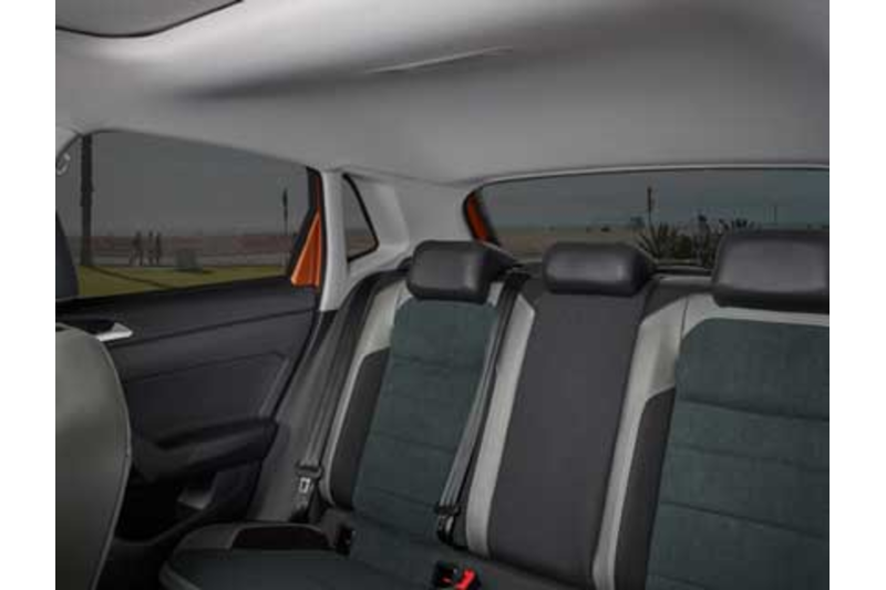 Volkswagen Polo (MK6) zonwering