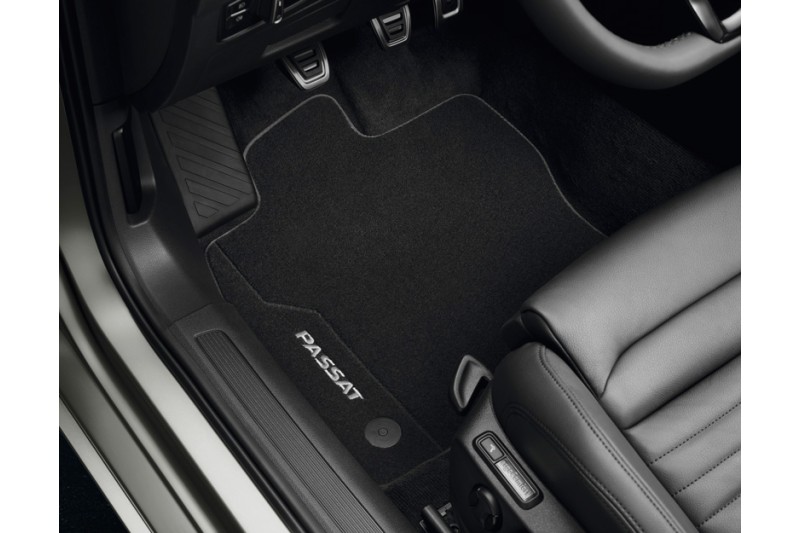 Volkswagen Passat (B8) mattenset (voor- en achterzijde)