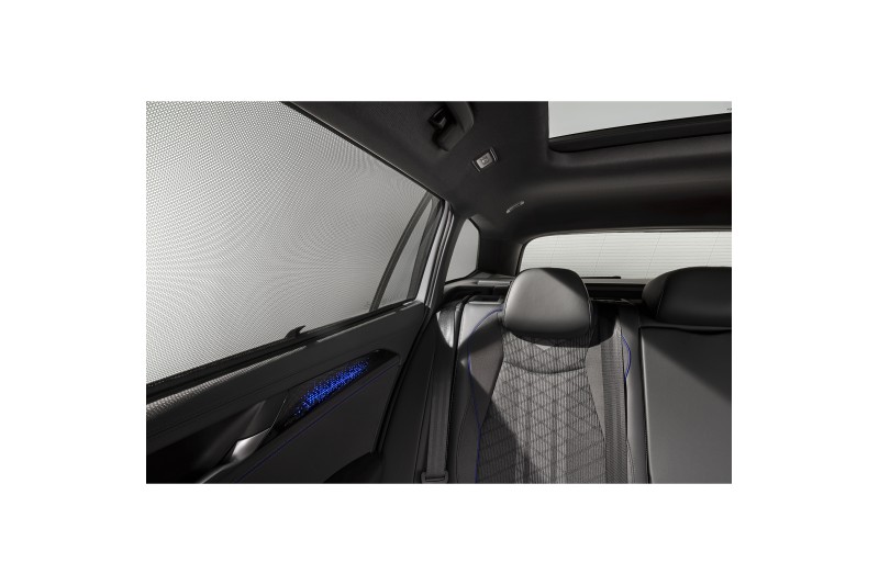 Volkswagen Passat (B9) zonneschermsysteem Volkswagen Passat (B9) zonneschermsysteem