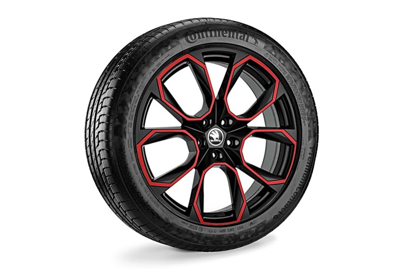 Škoda Xtreme 19" inch met zomerbanden (rood) Škoda Xtreme 19" inch met zomerbanden (rood)