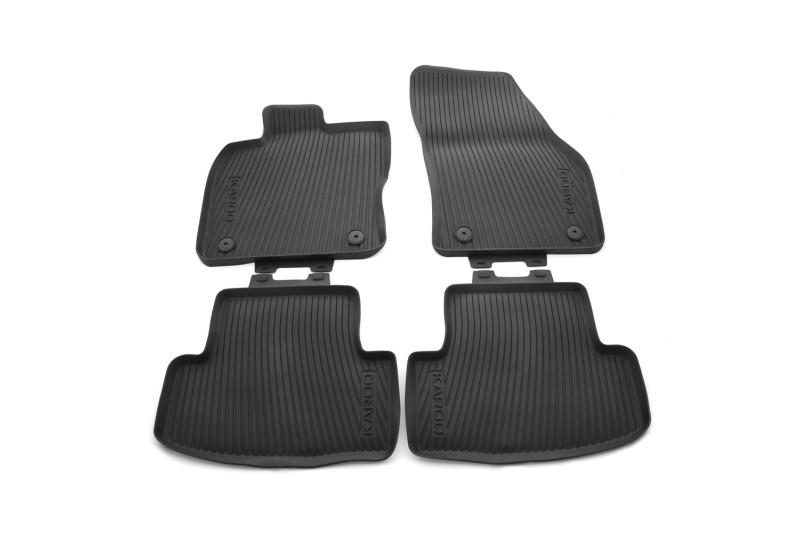 Škoda Karoq rubberen mattenset (voor- en achterzijde) Škoda Karoq rubberen mattenset (voor- en achterzijde)