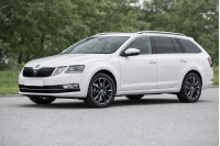 Škoda Gemini 18" inch met zomerbanden