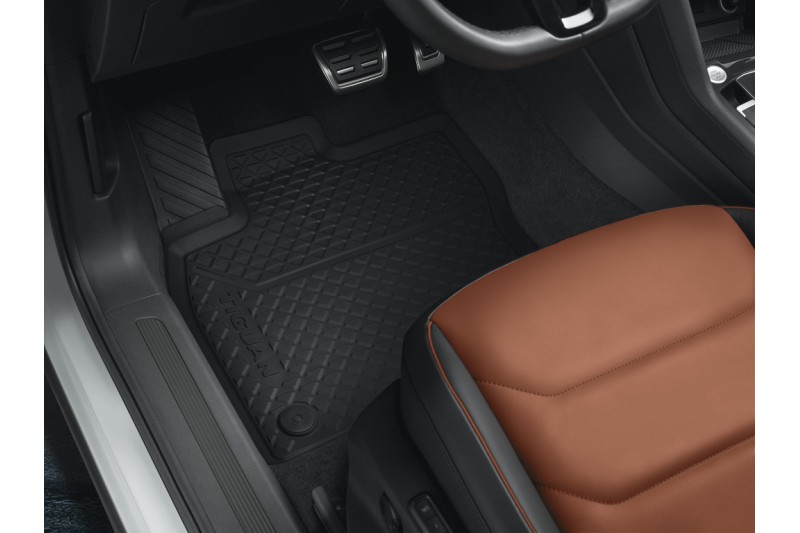 Volkswagen Tiguan (AX) rubberen matten (voor- en achterzijde) Volkswagen Tiguan (AX) rubberen matten (voor- en achterzijde)
