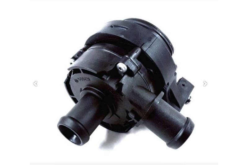 Originele Volkswagen waterpomp 5Q0 965 567 N