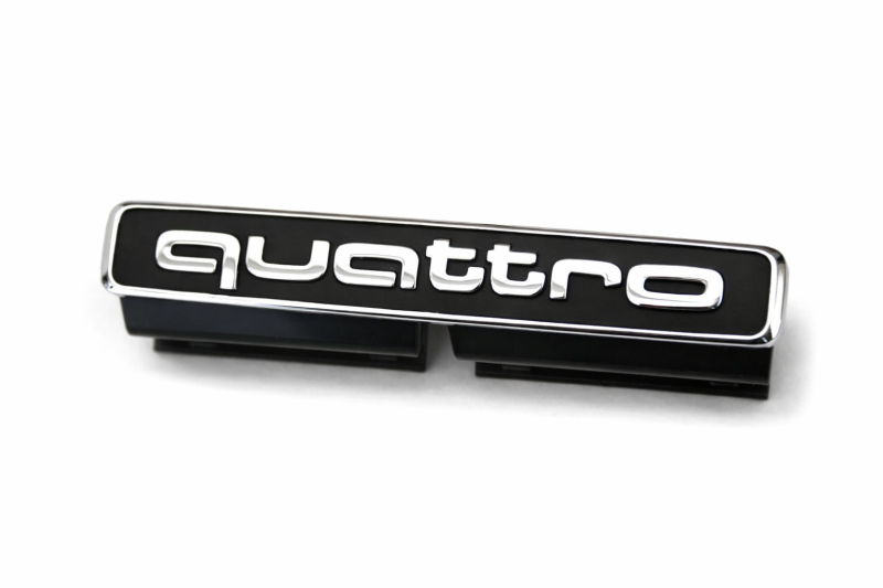 Audi A3 (8V) Quattro embleem grill 