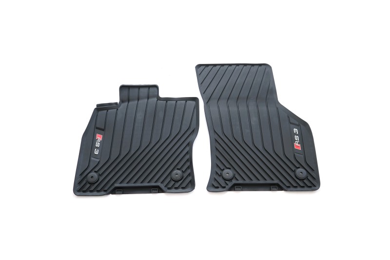 Audi A3 (8Y) rubberen mattenset met RS3 opdruk (voorzijde)