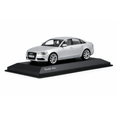 Audi A6 Limousine modelauto (1:43) Ijszilver