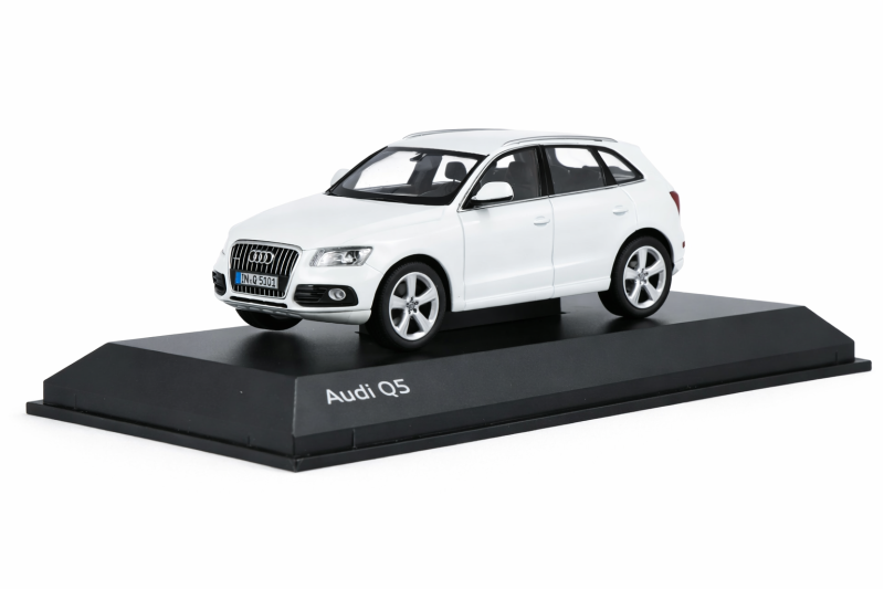 Audi Q5 modelauto (1:43) Glacierwit