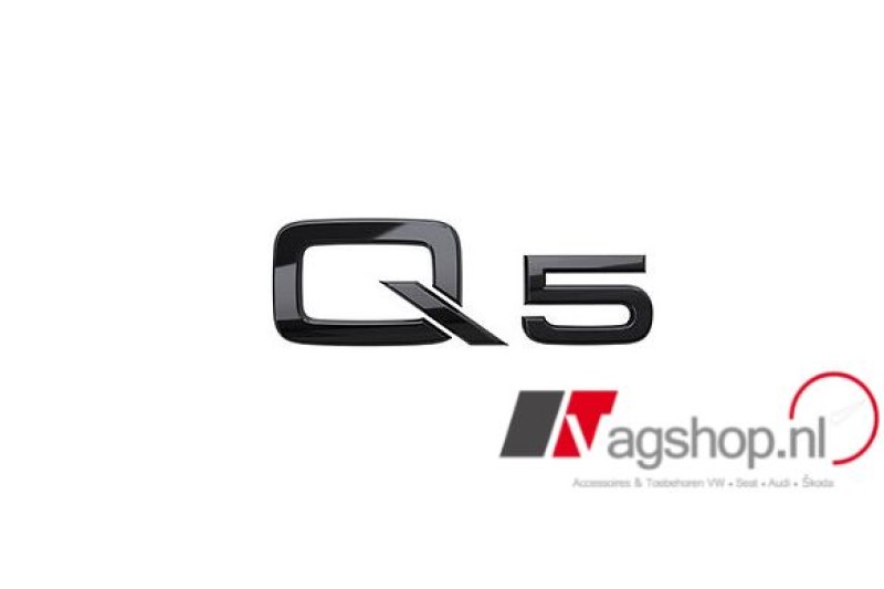 Audi Q5 FY Blackline embleem achterzijde