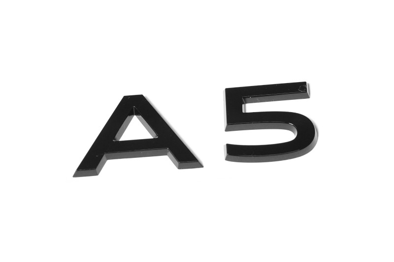 Audi A5 (B10) embleem achterzijde zwart