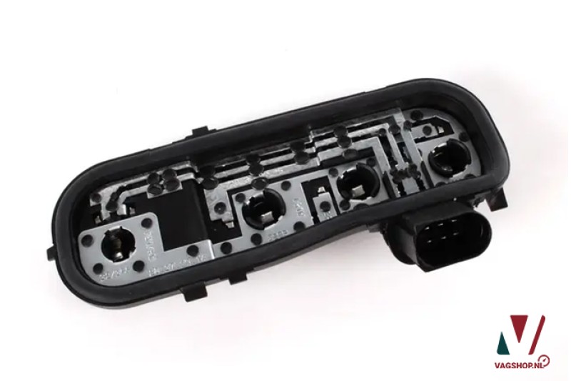 Audi A4 avant (B6/B7) fitting voor achterlicht (links of rechts)