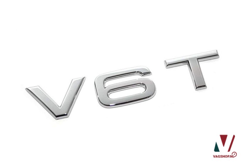 Audi V6T embleem zijkant