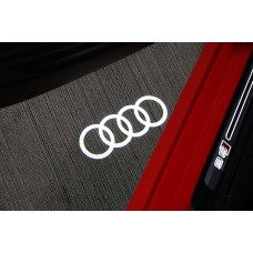 Audi instapverlichting LED met logoprojectie van Audi logo