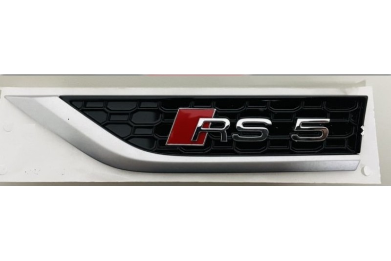 Audi RS5 originele zij emblemenset chroom kleur