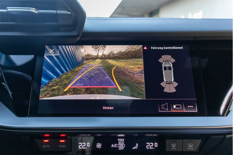 Audi A3 8Y achteruitrijcamera 