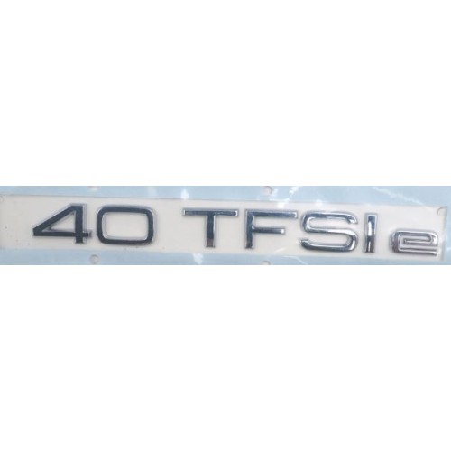 Audi 40 TFSI-E embleem chroom achterzijde 