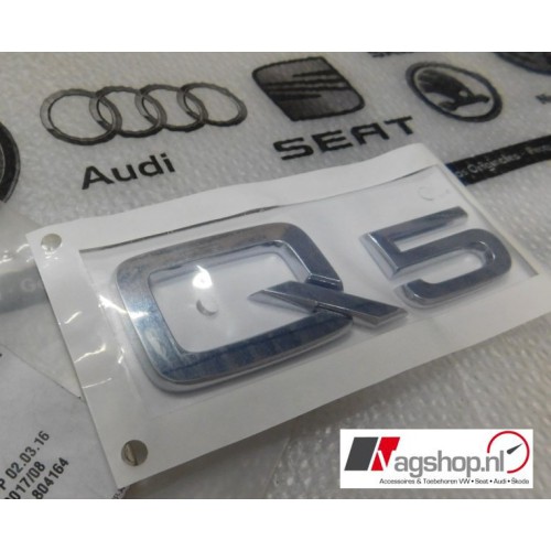 Audi Q5 'Q5' plak embleem achterkant -chroom 