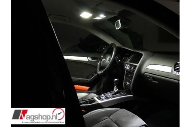 Audi originele ombouwset halogeen naar LED interieurverlichting