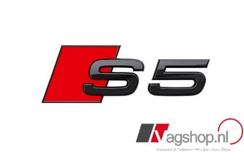 Audi S5 B9 Black Edition embleem achter