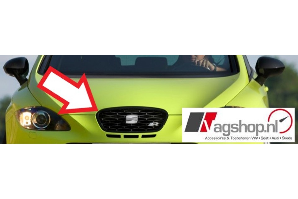 SEAT Leon (1P) Cupra R grill