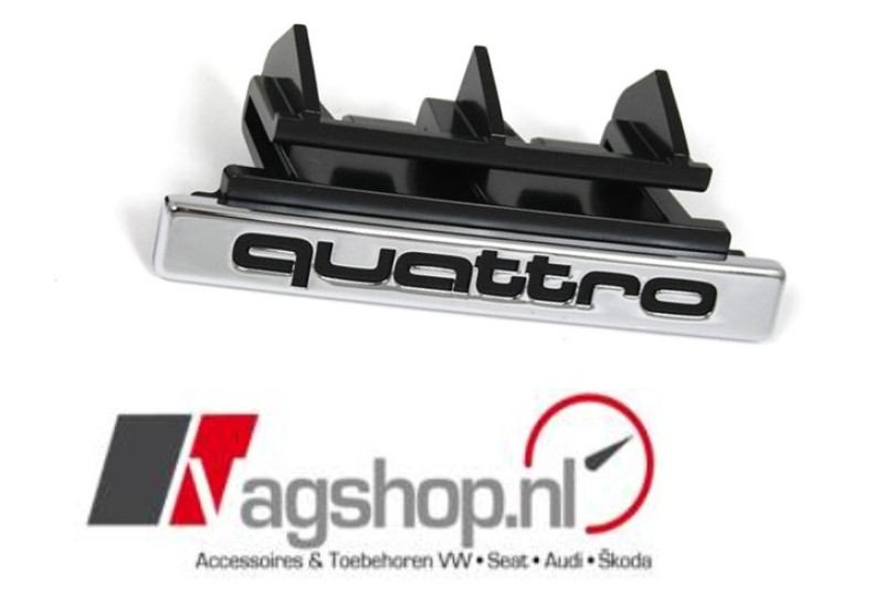 Audi A4 (B8) quattro grill embleem
