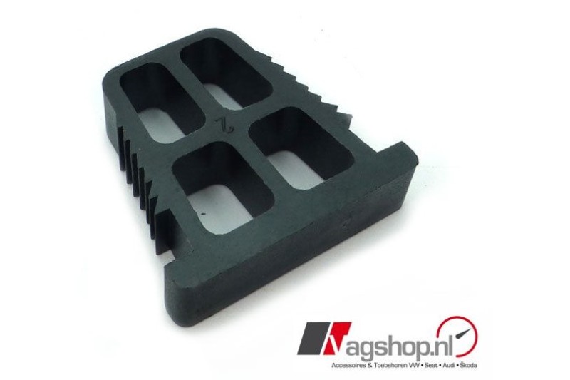 VW Golf 2 Bumper-clip