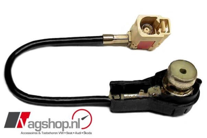 Audi /VW Antenne adapter 50 Ohm ISO - FAKRA (MFD 2, Delta)