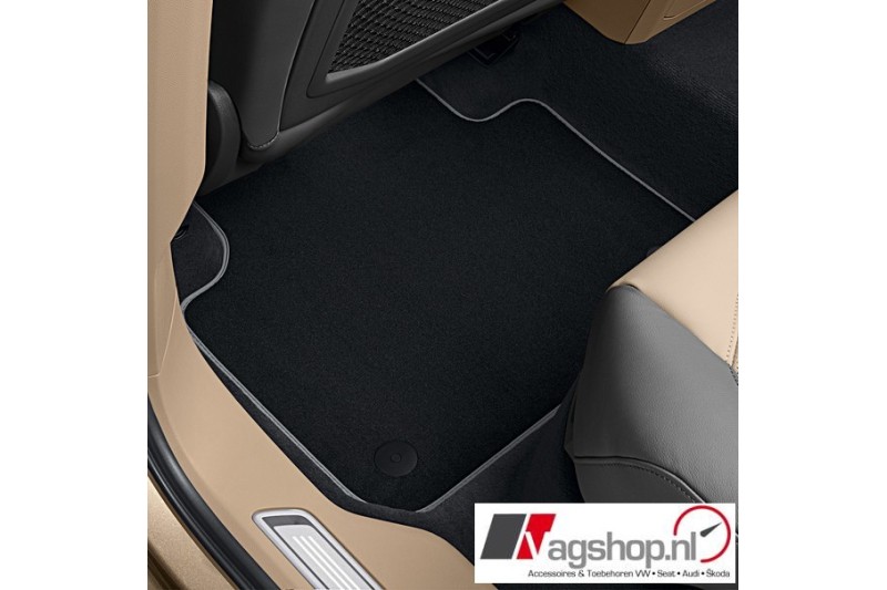 VW Touareg 3 Veloursmatten-set 