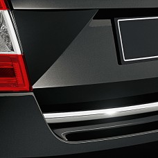 Škoda Octavia Combi achterklepsierlijst chroomlook 