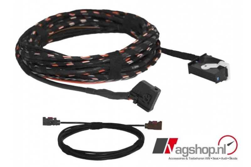 VW Passat (B7) Kabelset voor achteruitrijcamera - Sedan - 