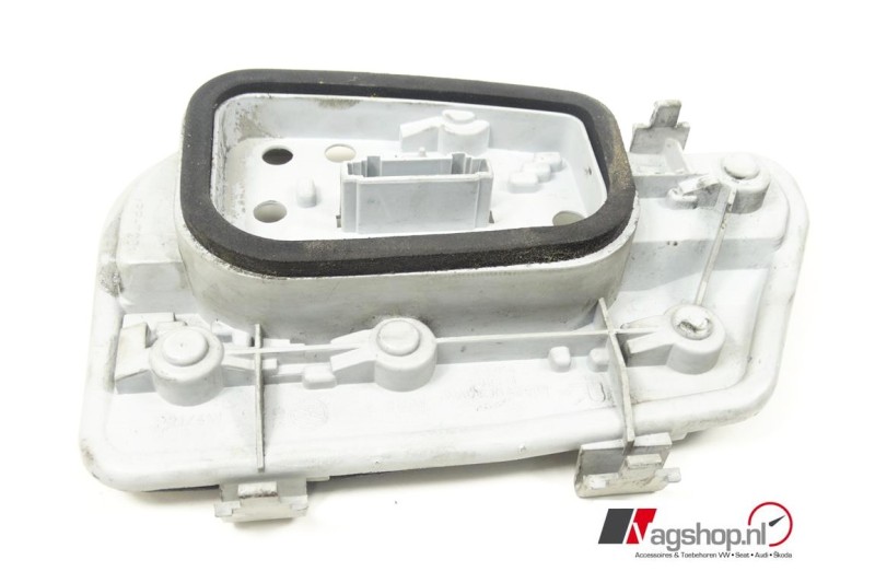 VW Polo (9N) Lamphouder/fitting achterlicht rechts 