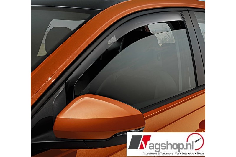 VW Polo (6) Windgeleiders voorkant 