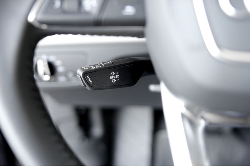 Audi A5 (F5) cruisecontrol-set