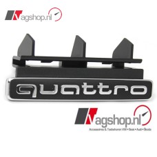 Audi Q5 (FY) Quattro grill embleem 