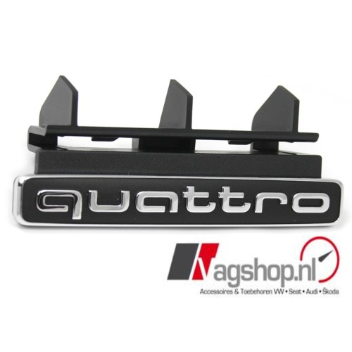 Audi Q5 (FY) Quattro grill embleem 