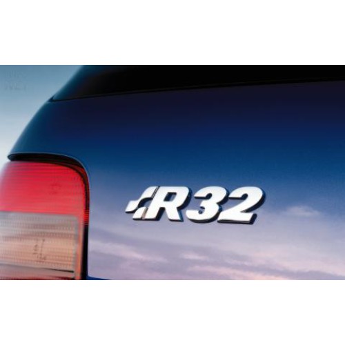 Golf 4 R32 Logo achterkant  