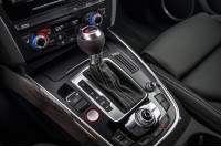 Audi SQ5 dashboard carbon decor/sierlijsten set met Quattro opschrift