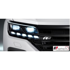 VW Touareg 3 V8 grille embleem 