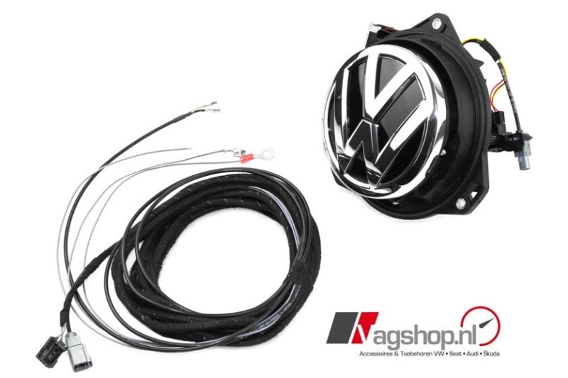VW Golf 7 Sportsvan VW-embleem achteruitrijcamera 