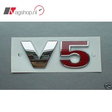 V5 5= Rood Plak badge