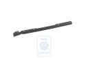 Volkswagen Passat B4 geleideprofiel achterbumper - links
