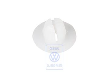 Volkswagen insteekmoer koelventilator
