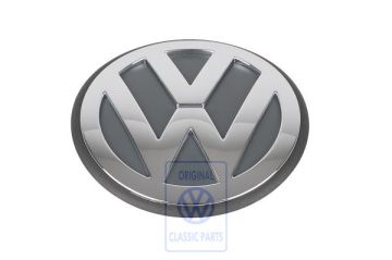 Volkswagen New Beetle (9C) logo - chroom