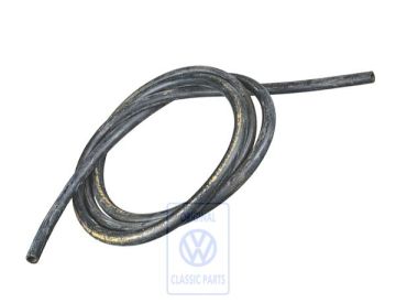 Volkswagen Transporter T3 koelvloeistofslang retour 3820 mm (DF, DG, DJ)