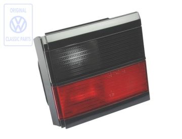 Volkswagen Passat B3 achterlicht rechtsbinnen met achteruitrijlicht