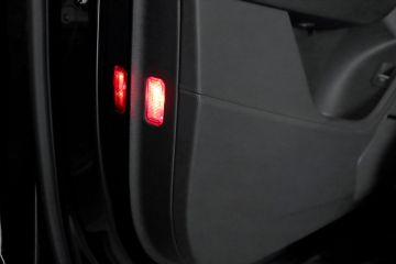 Waarschuwingslamp deur voor retrofitting voor Audi, Volkswagen, Škoda, SEAT — Version 1