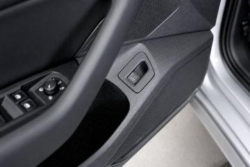 Inbouwset push button voor elektrische achterklep voor Volkswagen Passat B8, Arteon 3H linksgestuurd (L0L)