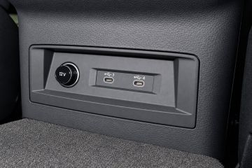 Complete set USB Hub inbouwset voor Audi A8 4N (tot modeljaar 2020)