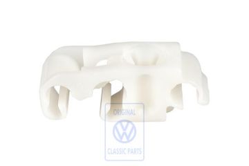 Volkswagen Passat B2 bevestigingsclip