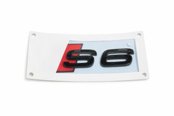 Audi A6 (C8) embleem